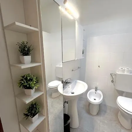 アパート Zar 8 トリエステ